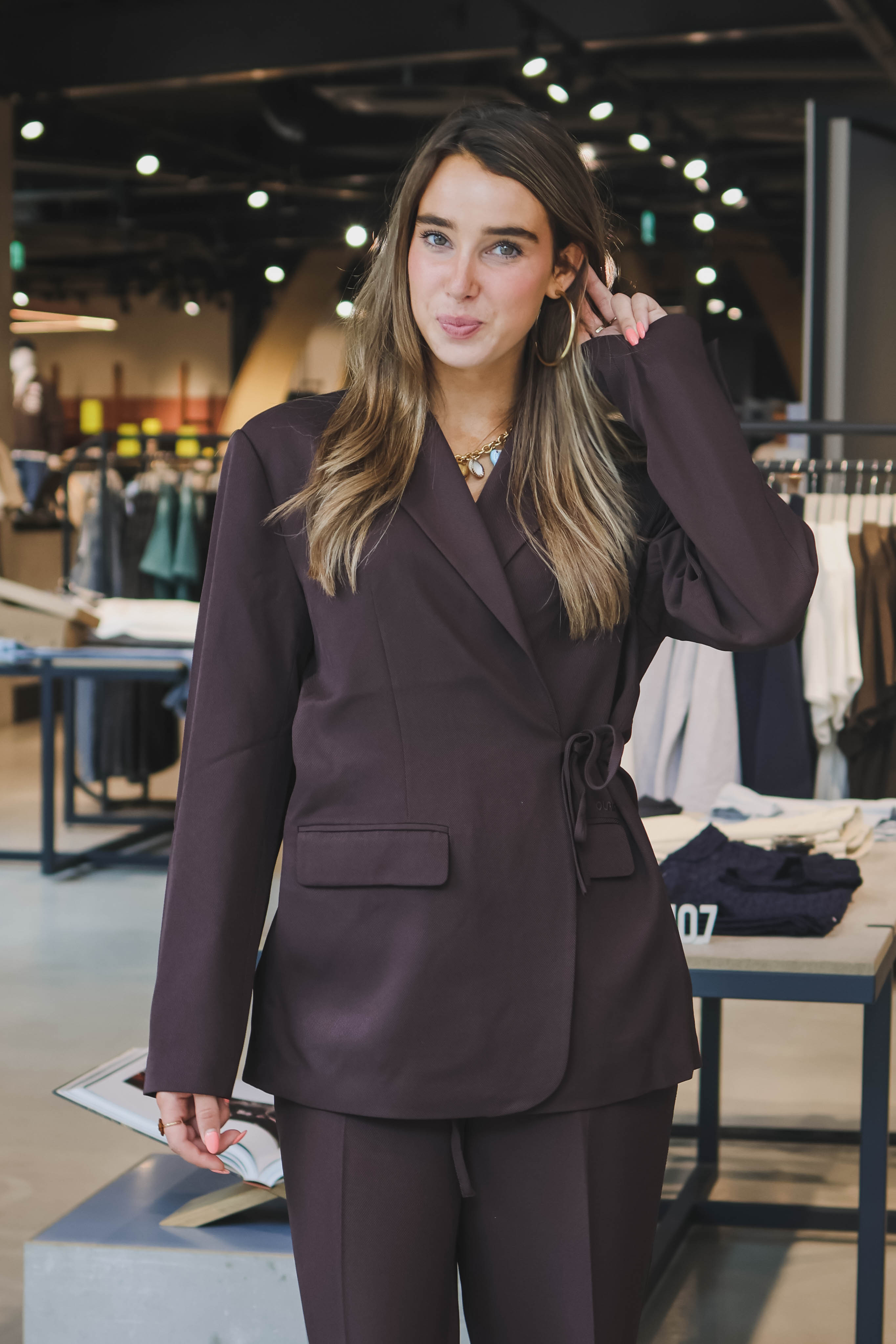 OLAF Dames Blazer Bruin 1